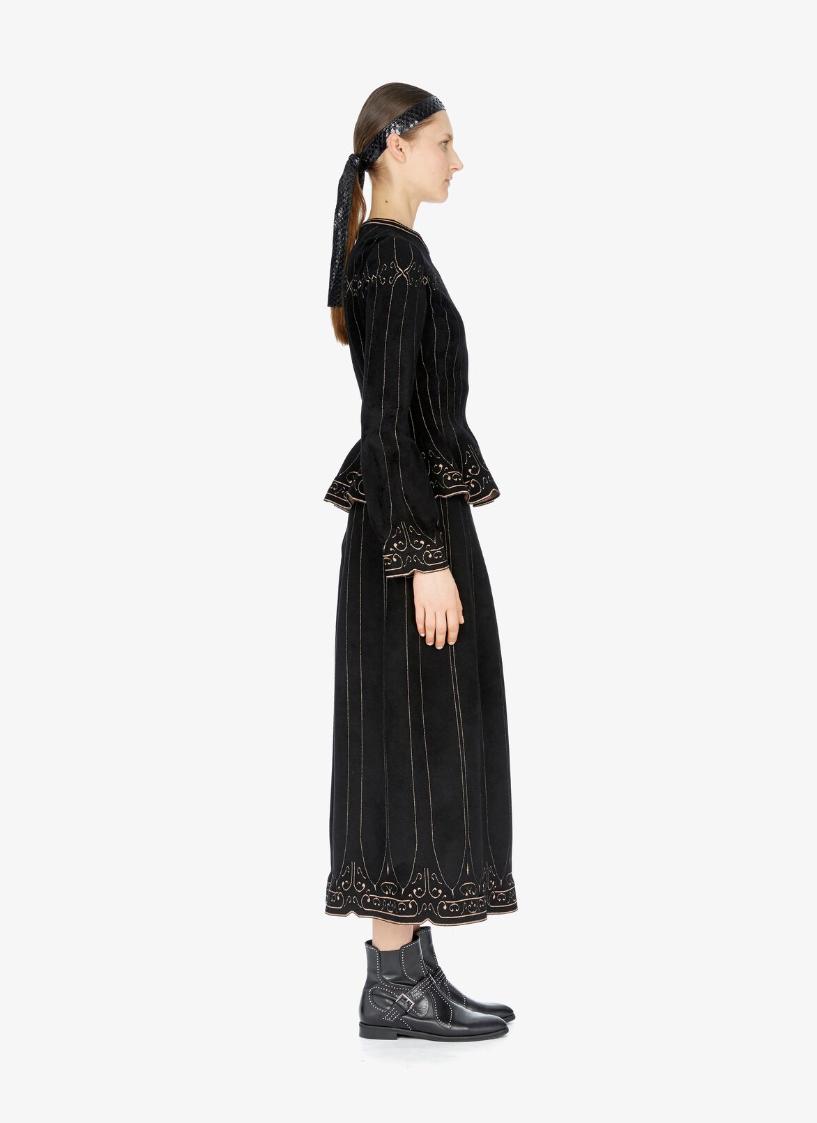 LONG SLEEVE SWEATER CALLIGRAPHIE BLACK/NUDE ALAÏA BLACK/LIGHT PINK  LONG SLEEVE SWEATER CALLIGRAPHIE BLACK/NUDE